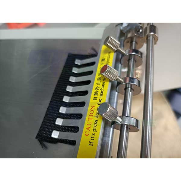 Tape Cutting Machine