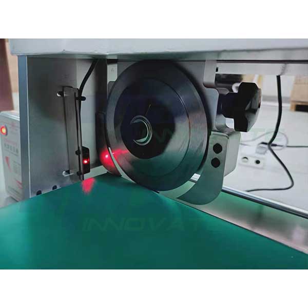 PCB Cutter With Belt Conveyor